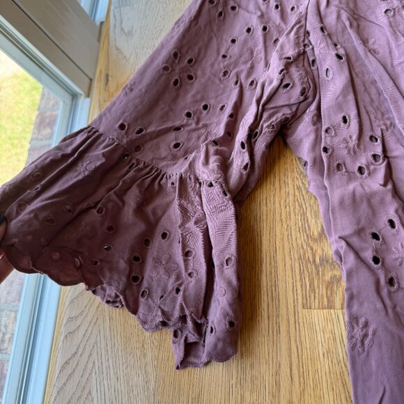 Torrid Mini Challis Eyelet Dress Rose Taupe Bell Sleeve Size 3X - Picture 4 of 11